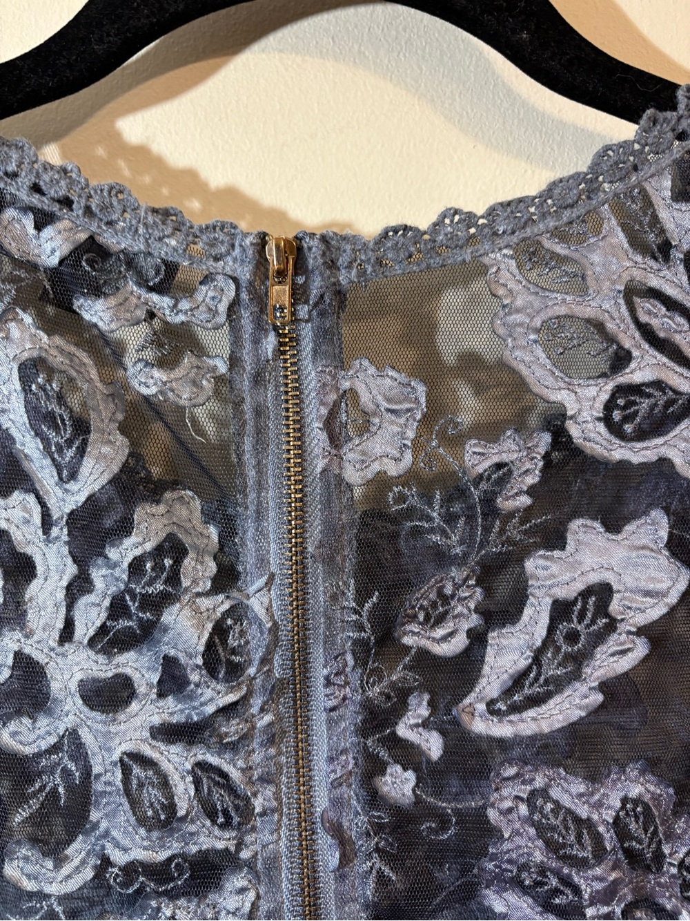 Women’s Slate Blue Floral Lace Tunic Top - Unknown Brand - Picture 7 of 12